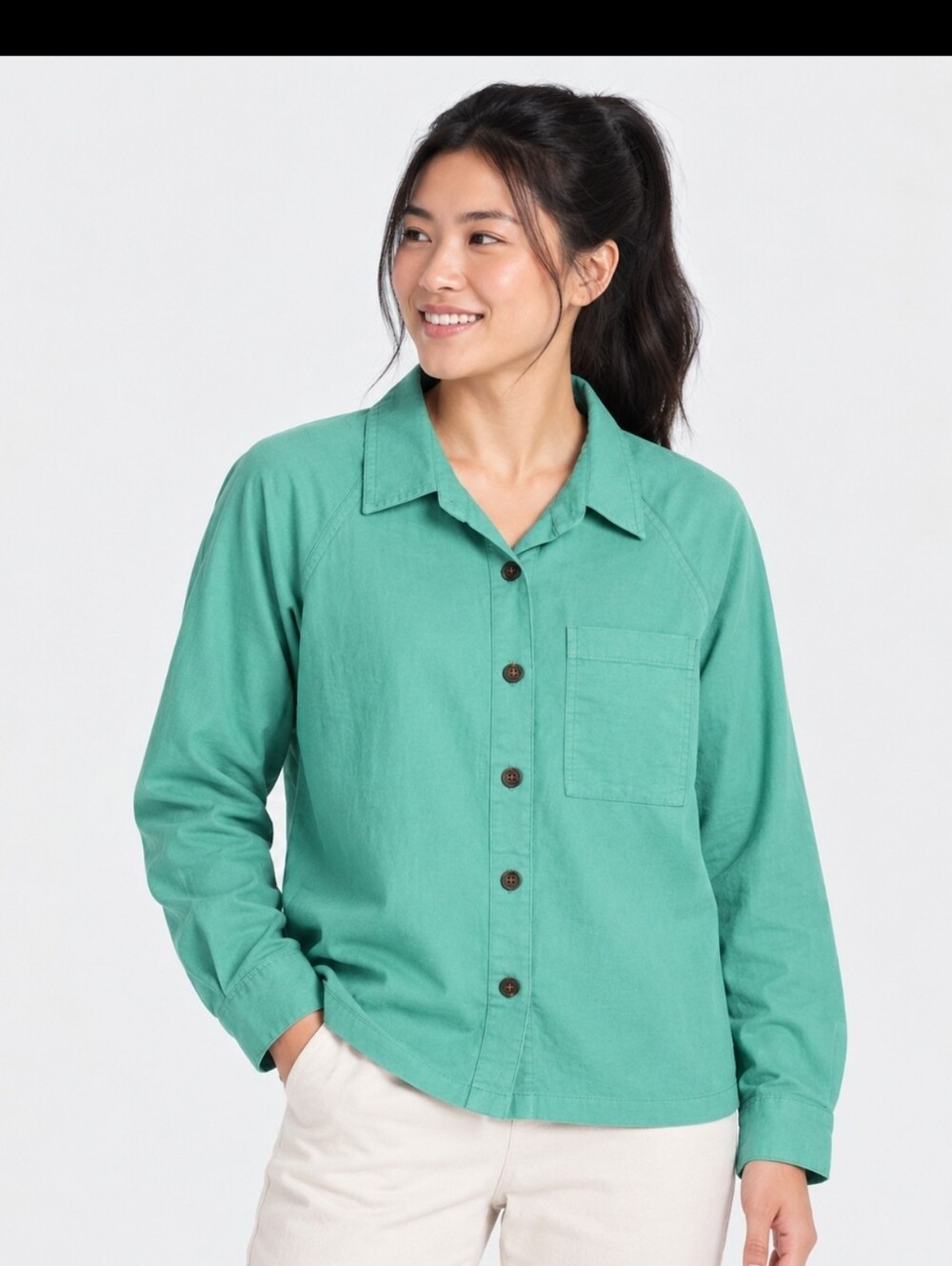 Universal Thread Women's Long Sleeve Adaptive Button-Down Shirt, Green Size M